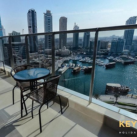 Sophisticated One Bedroom With Full Marina View Dubai Bagian luar foto