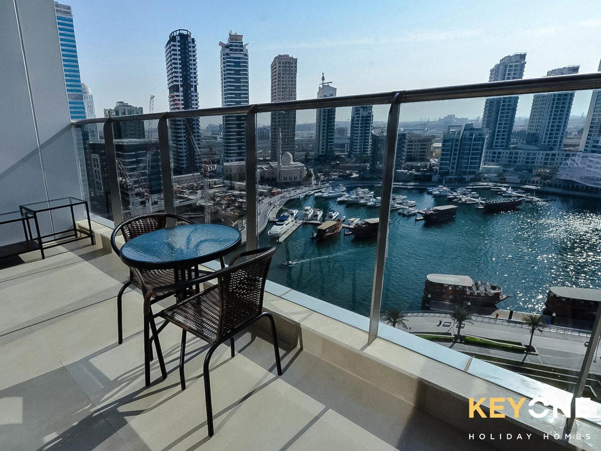 Sophisticated One Bedroom With Full Marina View Dubai Bagian luar foto
